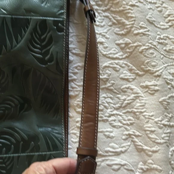 Tignanello Leather Bag - Picture 7 of 12